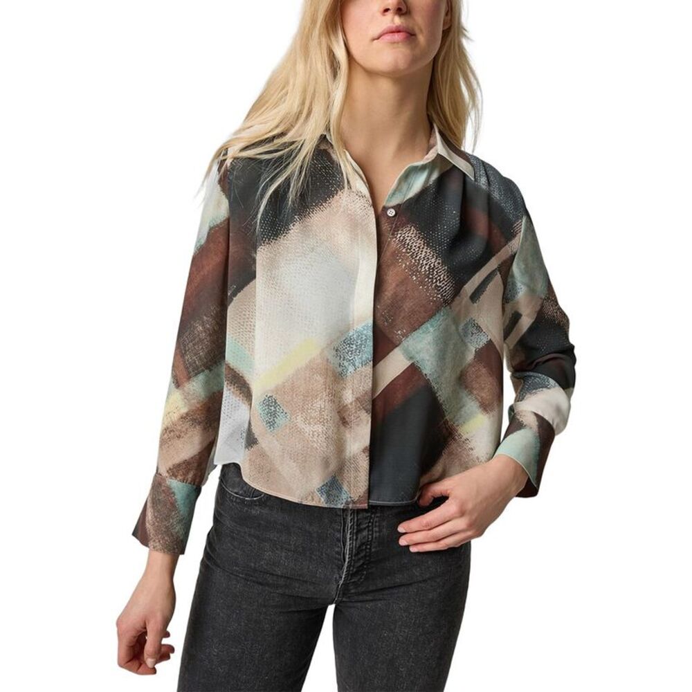 Lilla P Womens  Collared Button Down